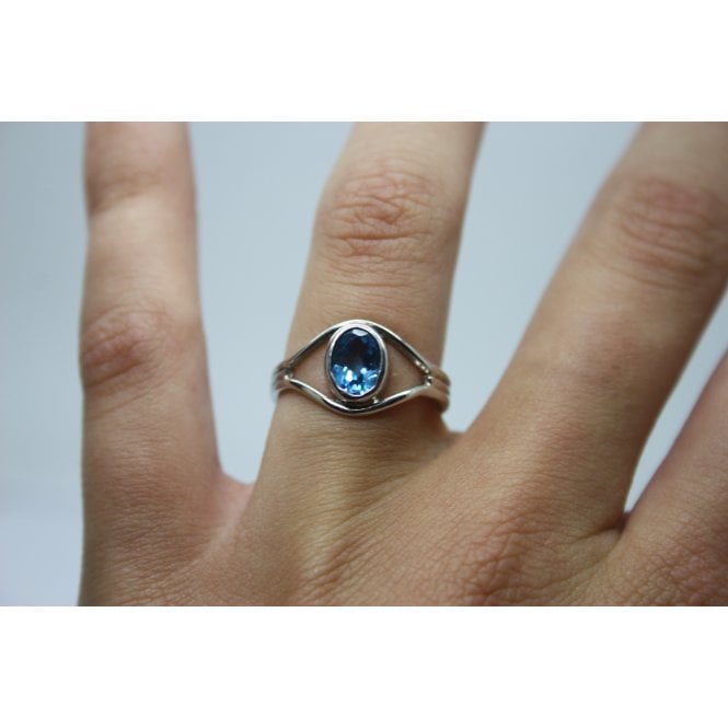 Bensons Originals Sterling Silver Blue CZ Ring