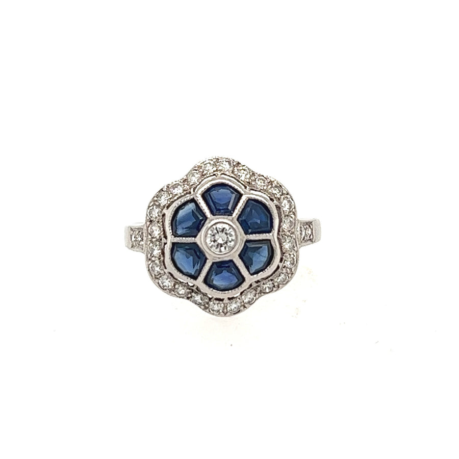 Previously Owned 18ct White Gold Sapphire & Diamond Cluster Ring