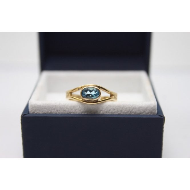 Bensons Originals 9ct Yellow Gold Blue Topaz Ring