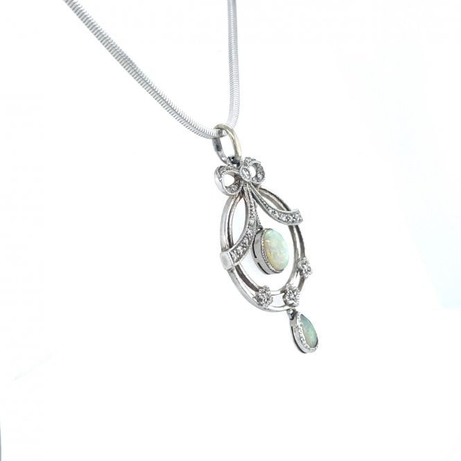 Previously Owned 9ct White Gold Opal & Diamond Detailed Pendant and Chain