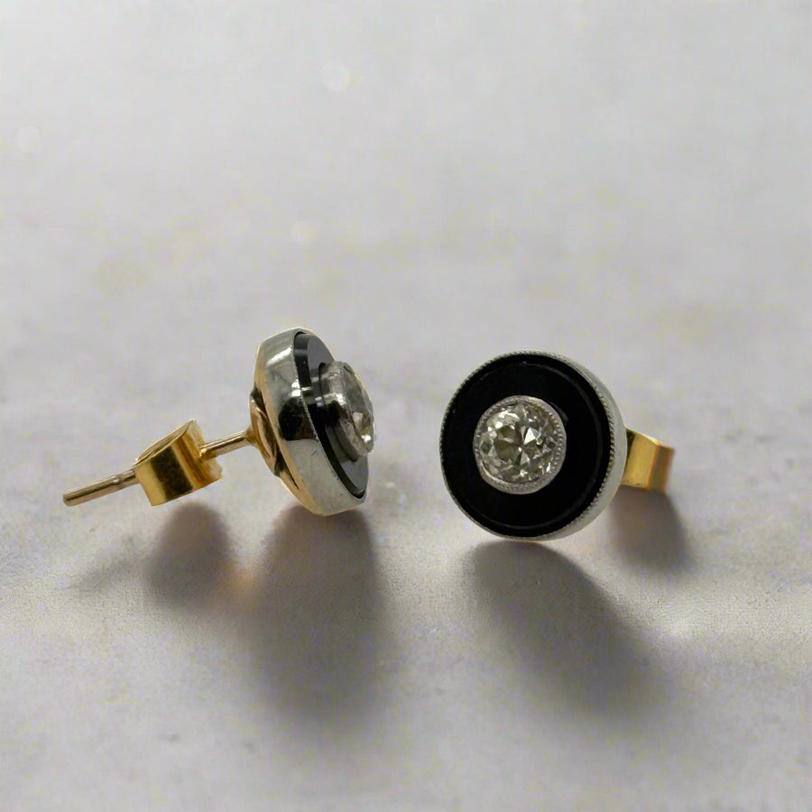 Previously Owned 9/18ct Old Cut 0.20ct Diamond & Onyx Stud Earrings