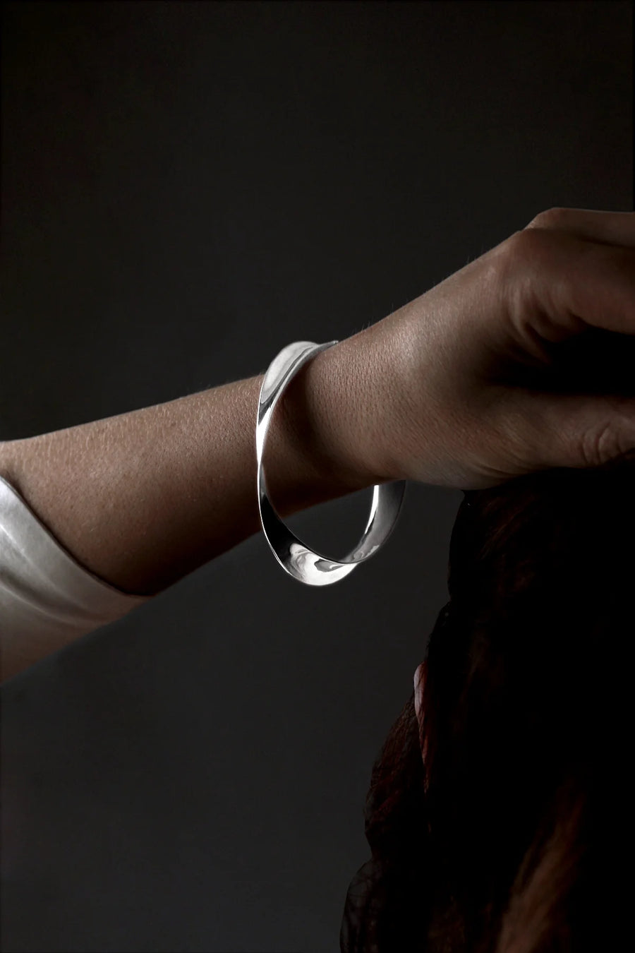 Nina Breddal Sterling Silver Twisted 'Eternal' Full Bangle