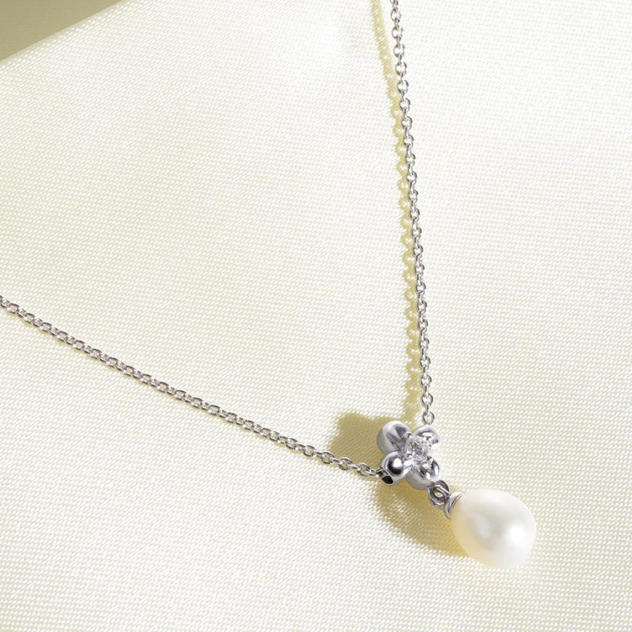 Kit Heath Sterling Silver FWP & Flower Necklace