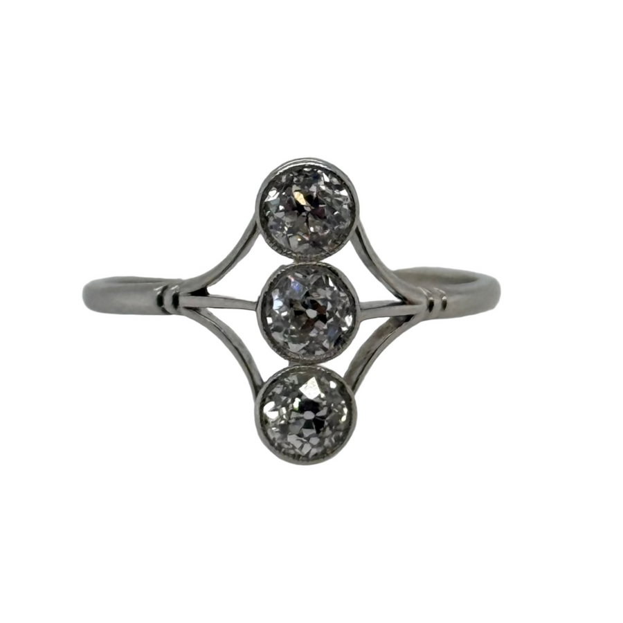 Previously Owned Platinum 3x0.20ct Old Cut Diamond Split Ring