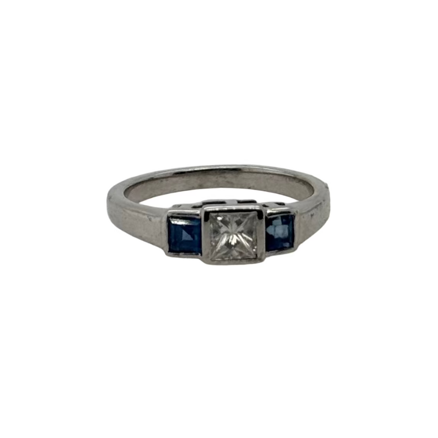 Previously Owned 18ct White Gold 0.40ct Princess Cut Diamond & Sapphire Ring