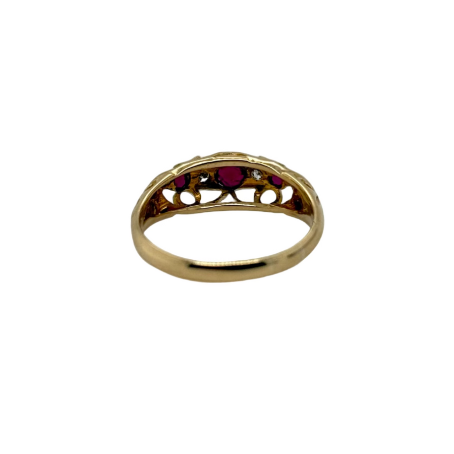 Previously Owned 18ct Yellow Gold Ruby & Diamond Ring