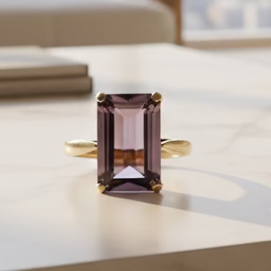 Previously Owned 9ct Yellow Gold Amethyst Dress Ring