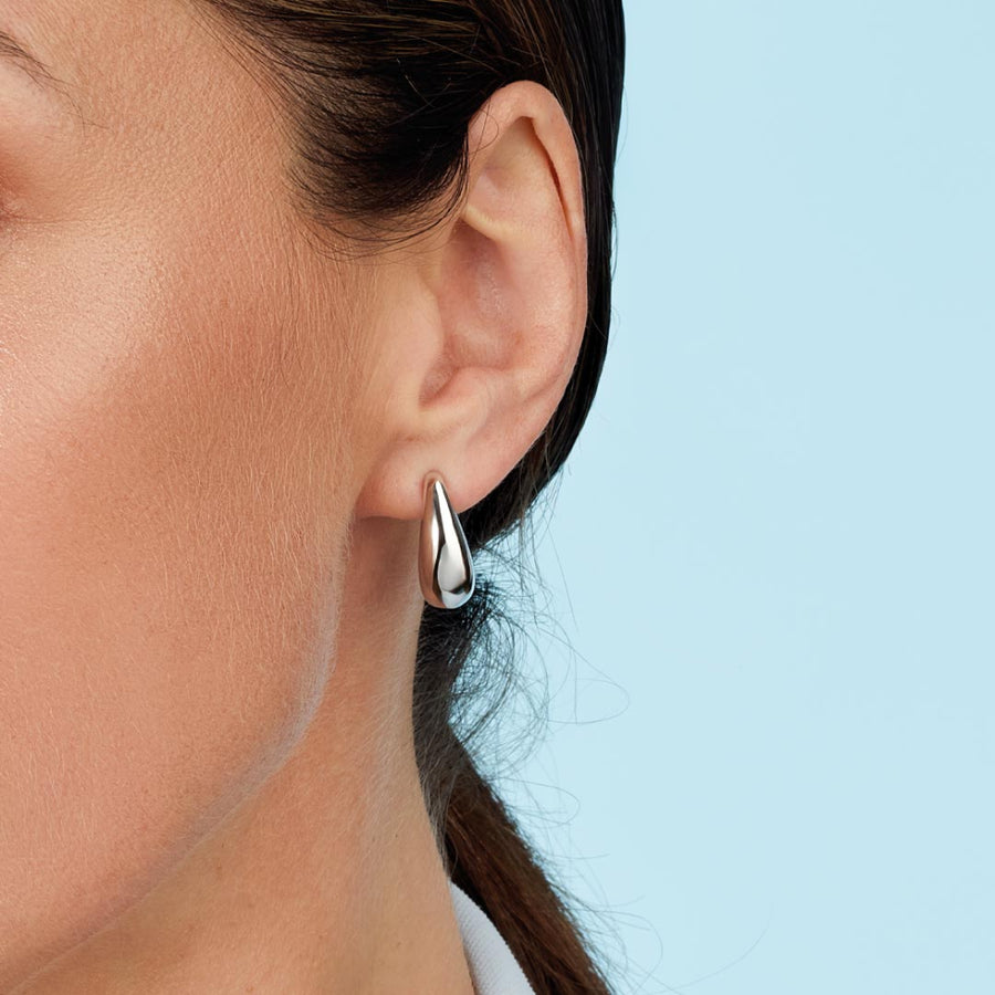 Kit Heath Sterling Silver Pebble Smooth 3/4 Heavy Hoop Earrings