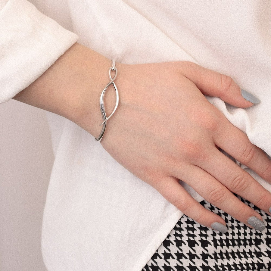 Kit Heath Sterling Silver 'Entwine Twine Twist' Hinged Bangle