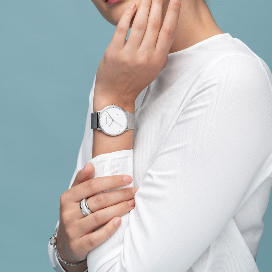Bering Classic Stainless Steel Mesh Watch with Long Second Sweep