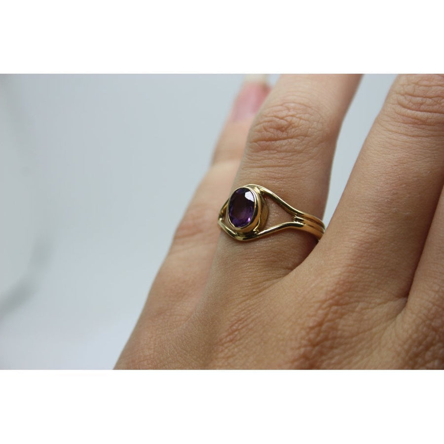 Bensons Originals 9ct Yellow Gold Amethyst Ring