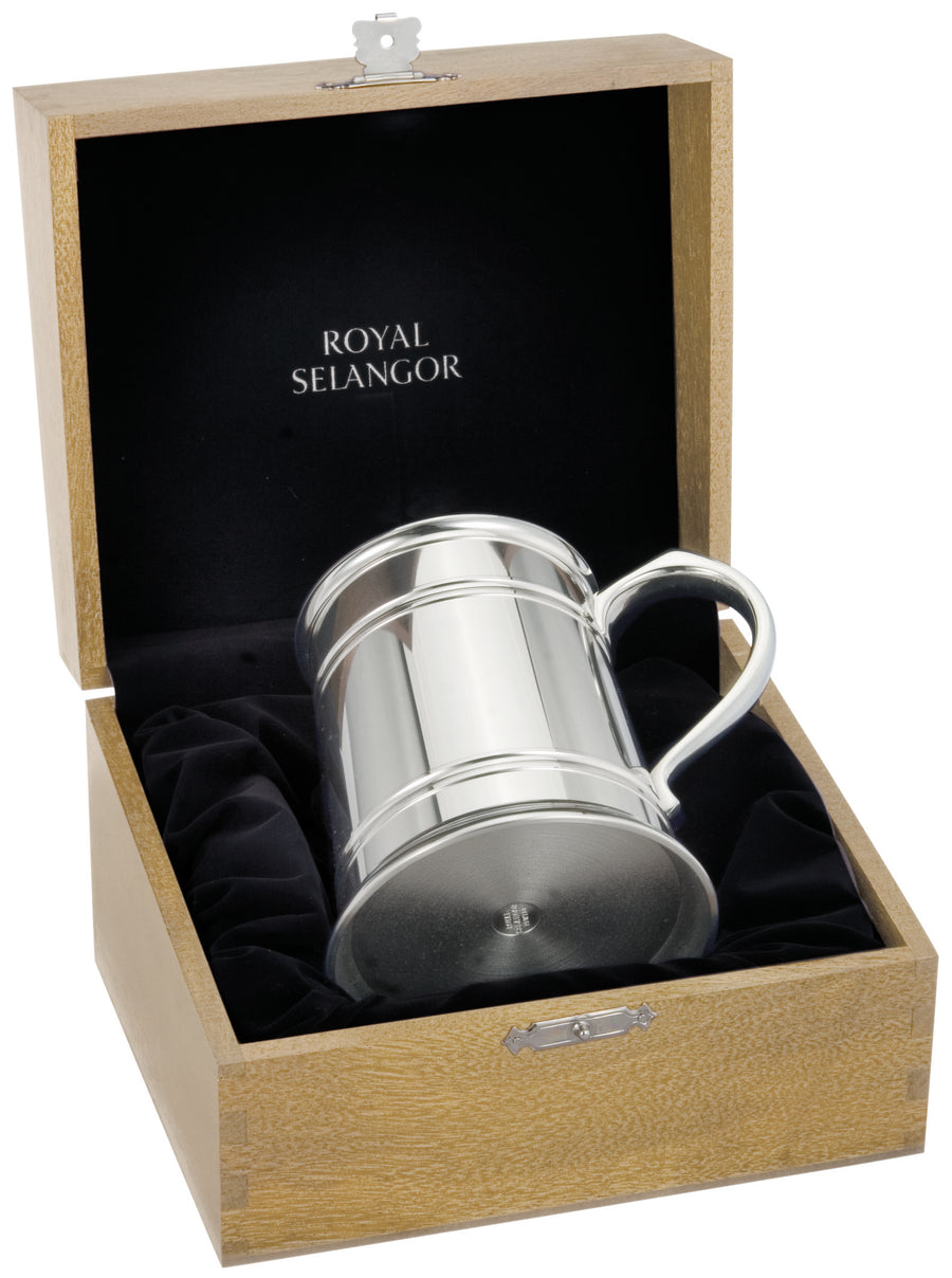 Royal Selangor Heavy 1 Pint Pewter Tankard in Wooden Box